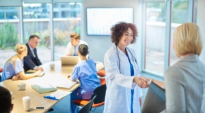 Abrir empresa como médico