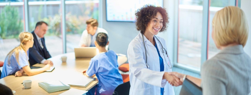 Abrir empresa como médico